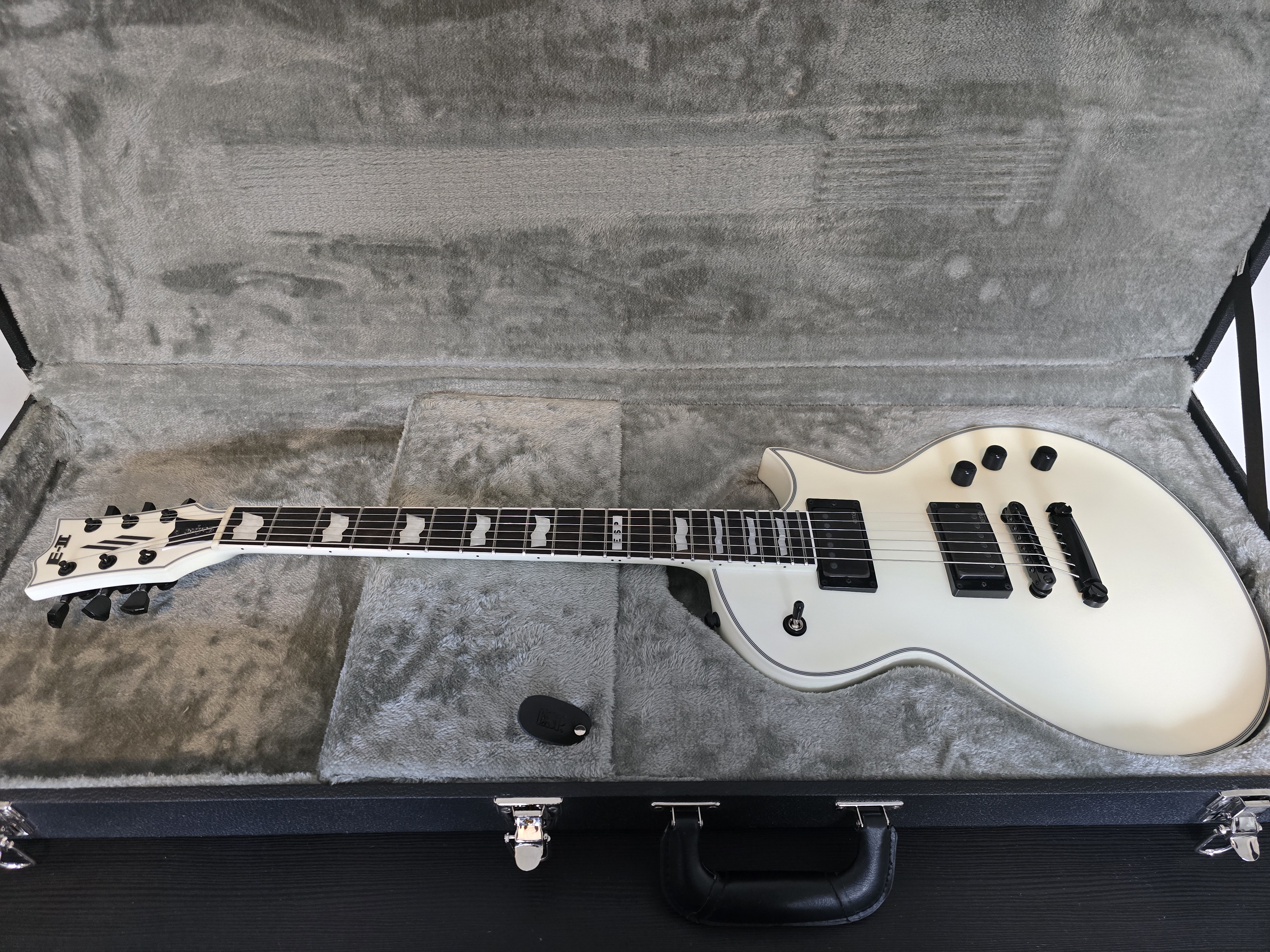 ESP E-II Eclipse Snow White Satin in open case