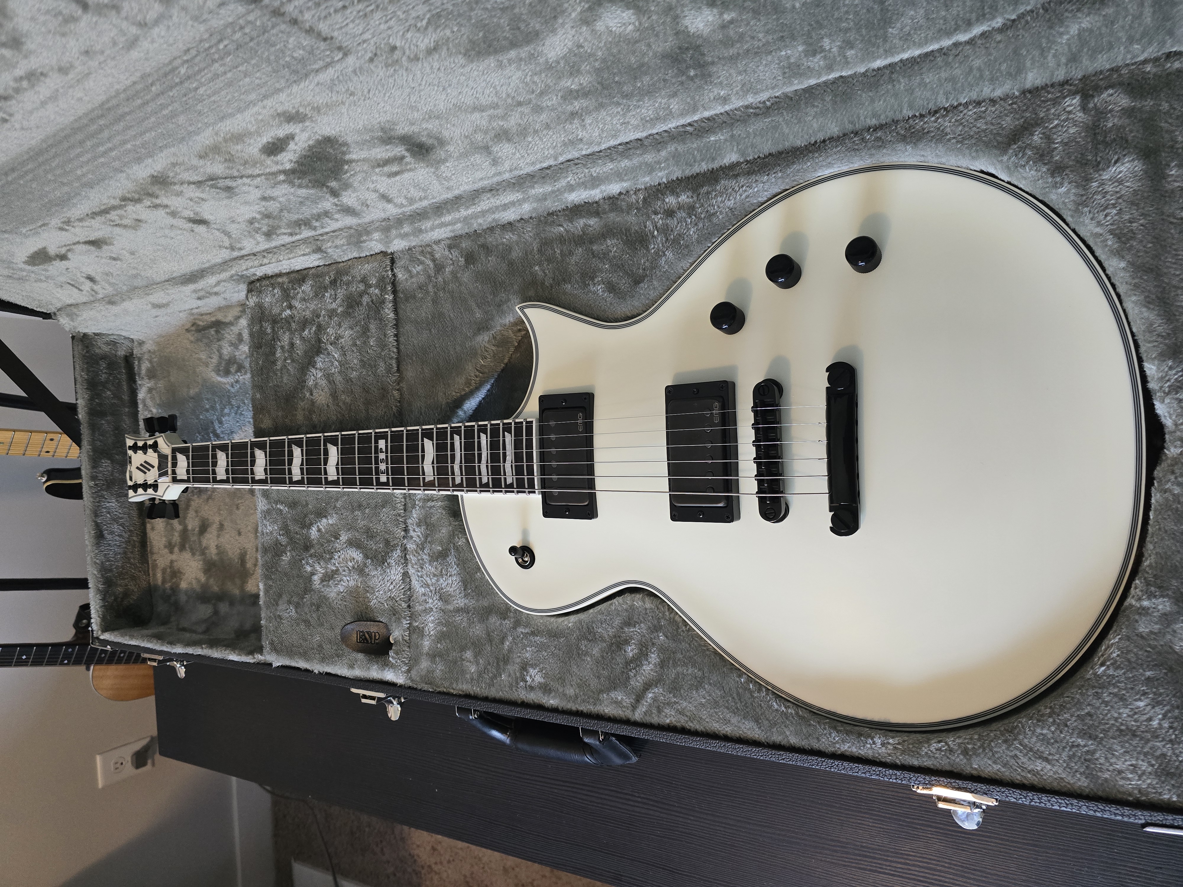 ESP E-II Eclipse Snow White Satin in open case 2