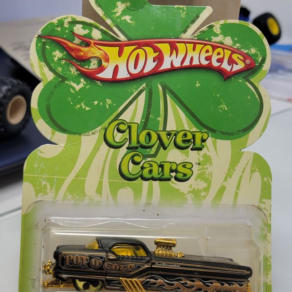 Hot Wheels 2007 Clover Cars Green Metrorail Nash Metropolitan