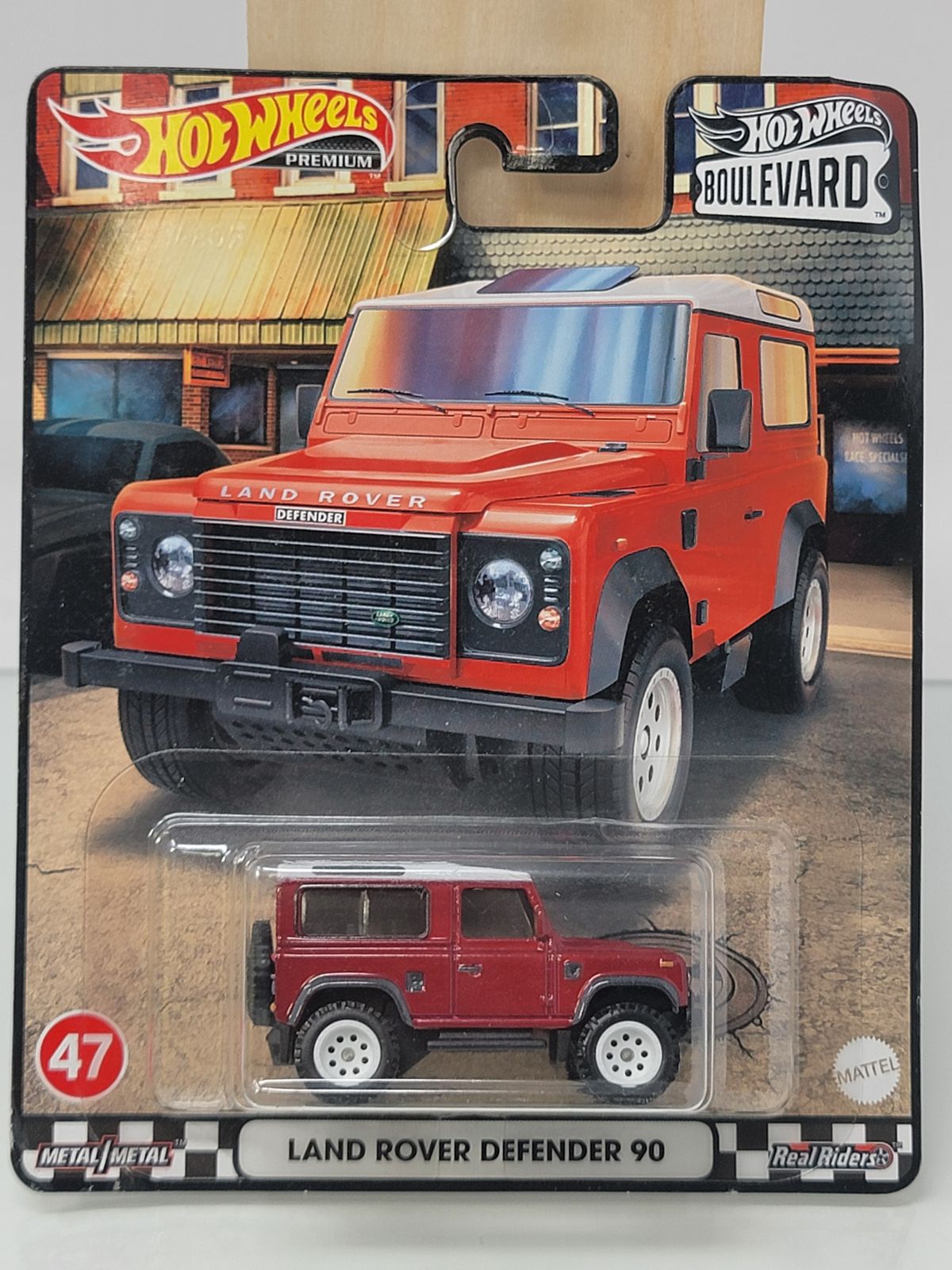 Hot Wheels Premium – Land Rover Defender 90 | Boulevard Series #47