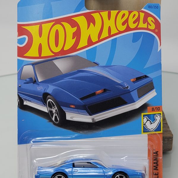 2023 Hot Wheels #180 Muscle Mania 8/10 '84 PONTIAC FIREBIRD Blue w/Chrome