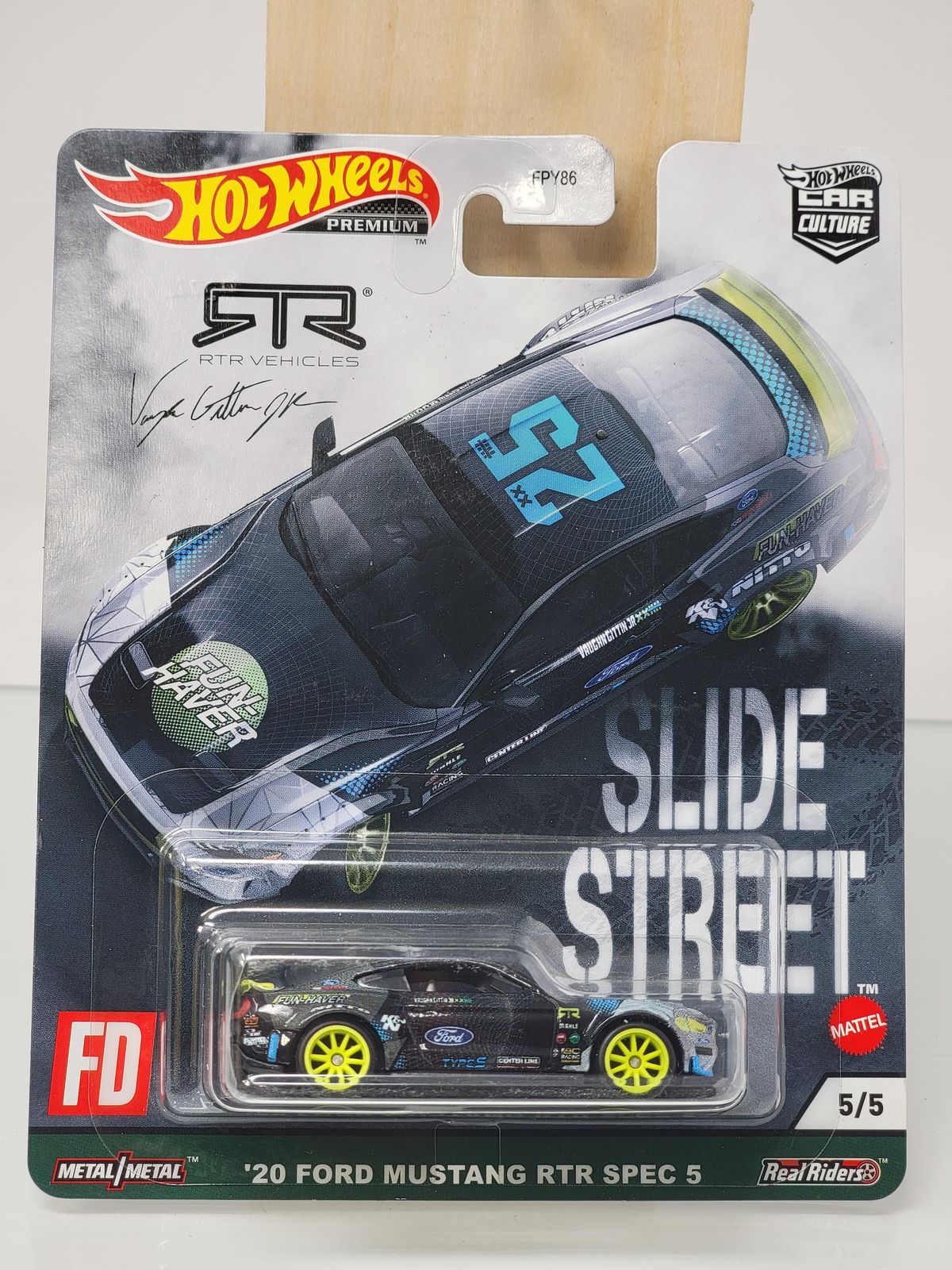 Hot Wheels '20 Ford Mustang RTR Spec 5 (Slide Street)