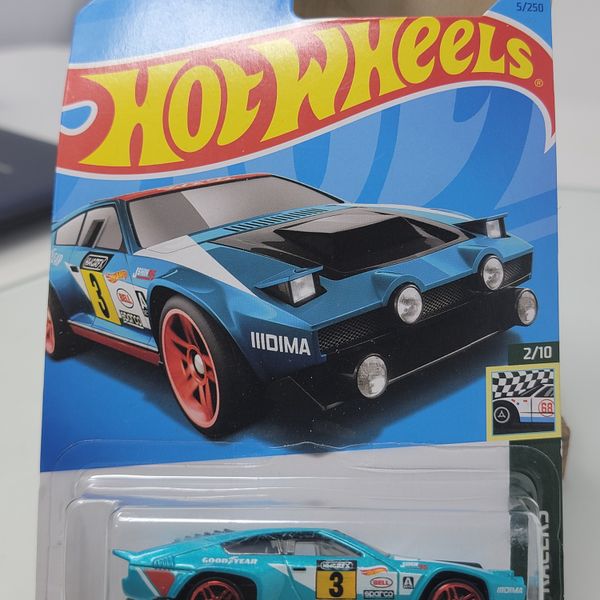 Hot Wheels 2023 #5 - Dimachinni Veloce