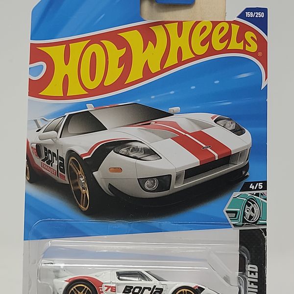 Hot Wheels HW Modified Ford GT – White with Red Racing Stripes & Gold Wheels (2023)