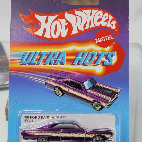 Hot Wheels Ultra Hots ’66 Ford Fairlane 427 – Purple (1/8)