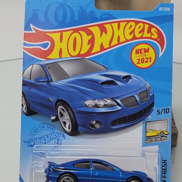 2021 Hot Wheels 2006 Pontiac GTO Blue