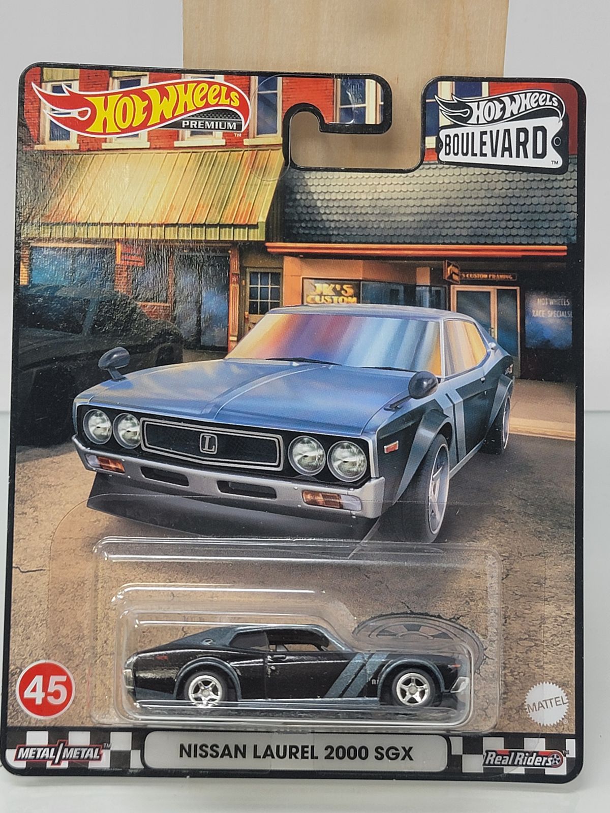 Hot Wheels Premium – Nissan Laurel 2000 SGX | Boulevard Series #45