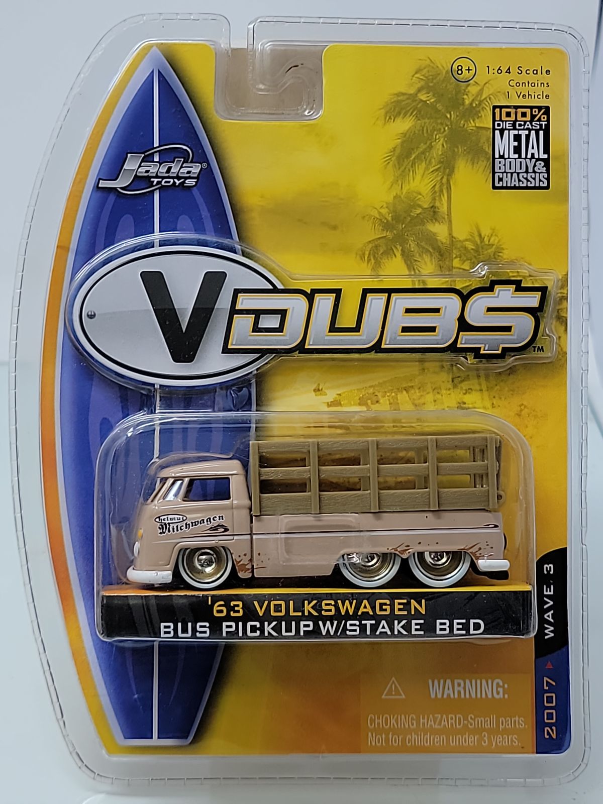 JADA V-DUBS 1963 VOLKSWAGEN BUS PICKUP 1:64 TAN DIECAST – STAKE BED (2007)