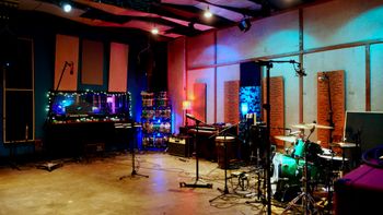 Real studio photo for Ultimate Studios, Inc