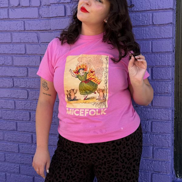 MICEFOLK "Mommy's on Fire!" Shirt - PINK