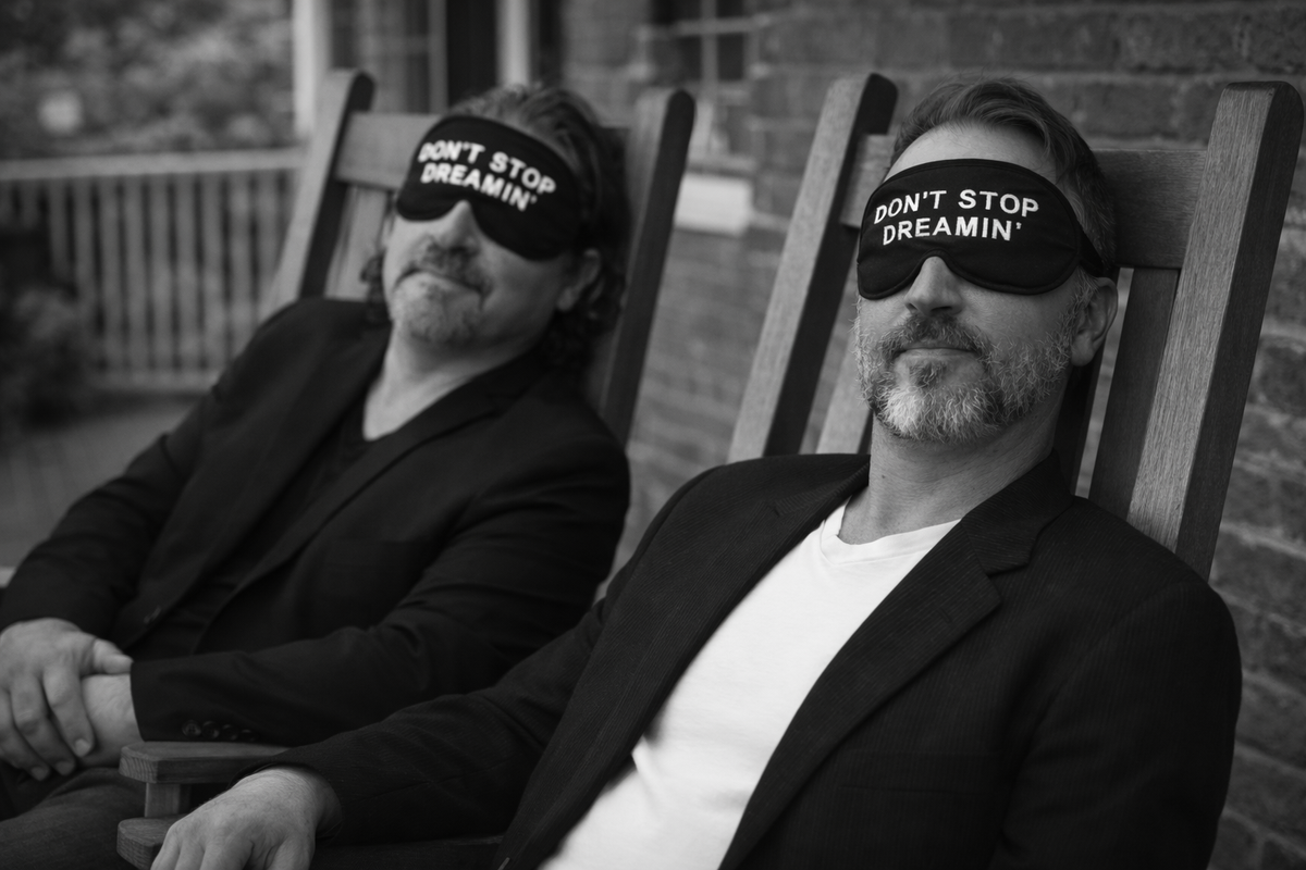 Lowe Profile "Don't Stop Dreamin'" Sleeping Mask