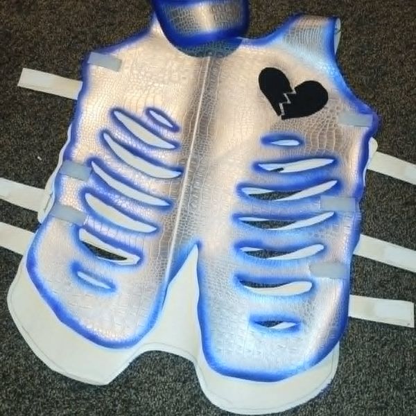 Gator skin skelly vest