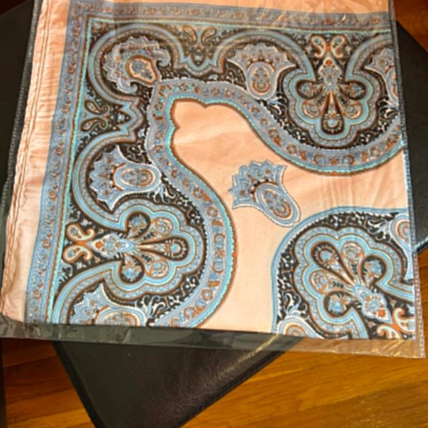 Blush Paisley Luxe