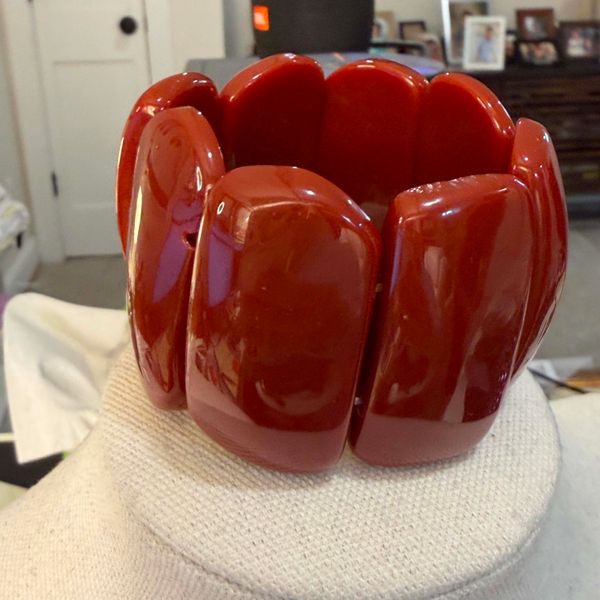 Cinnamon Gloss