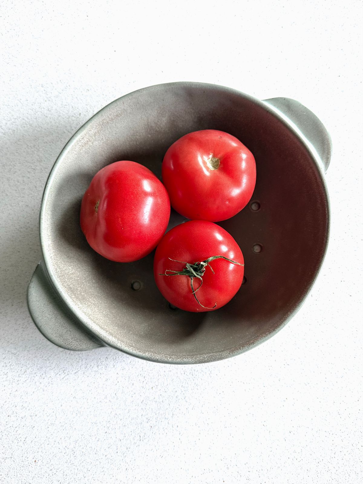 Gray Stoneware Fruit Bowl