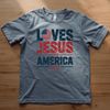 Loves Jesus