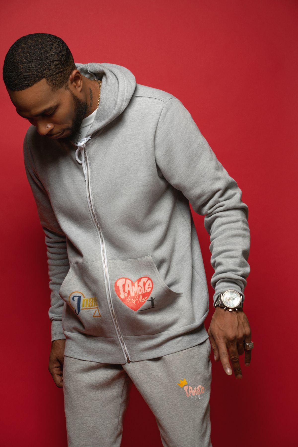 I.Amor.e Hood