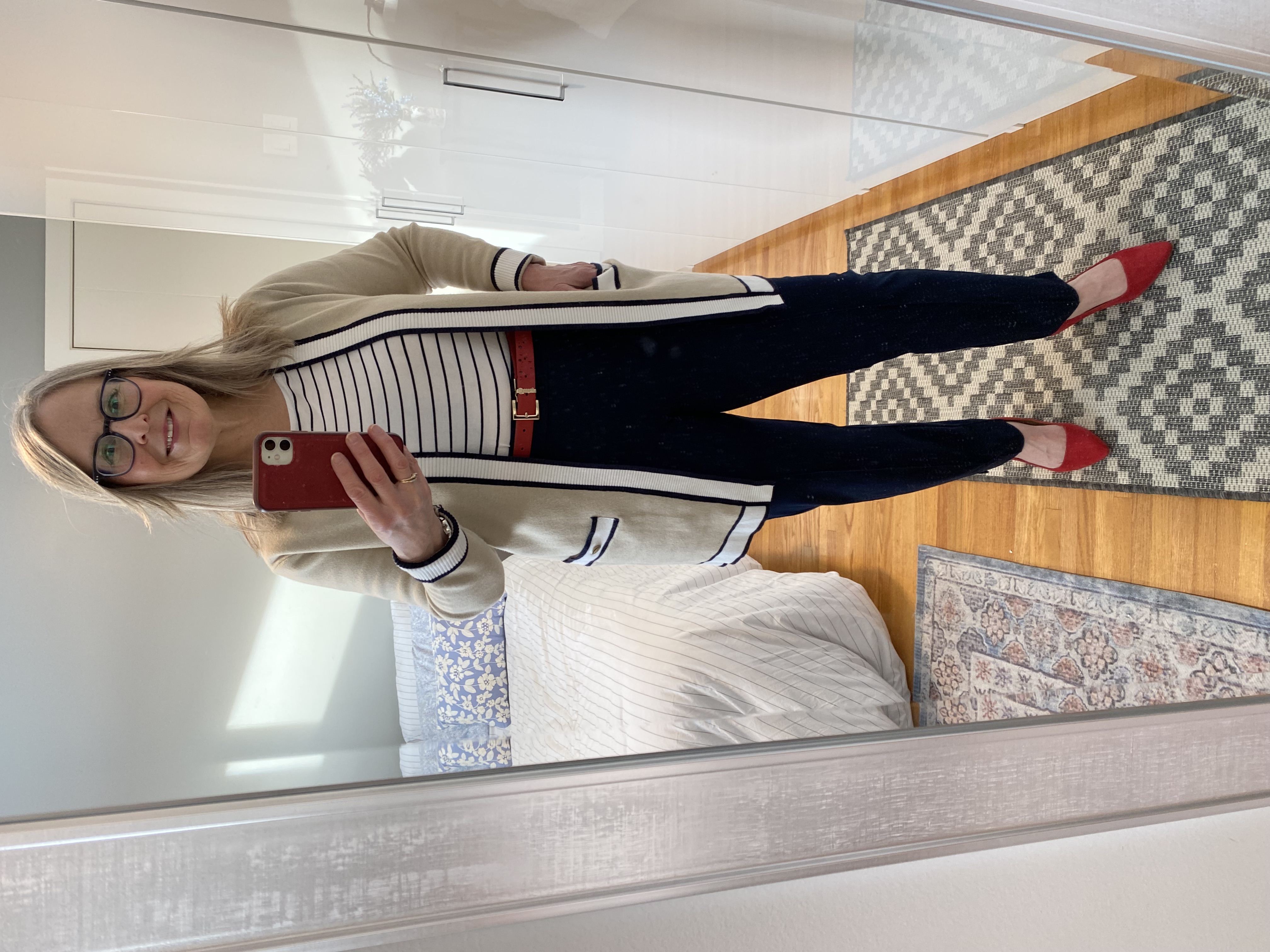 27 Closet Hanger Capsule Wardrobe