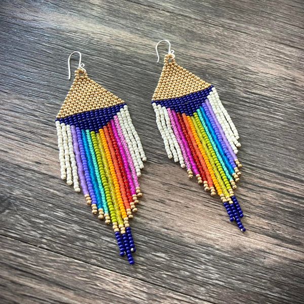 ::: RAINBOW WATERFALLS :::