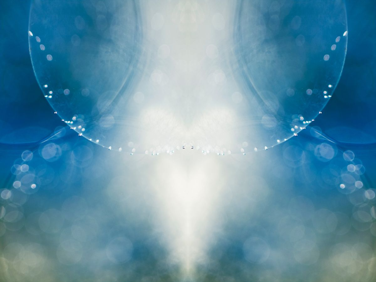 Living at the Threshold: Session 2 ~ August 13 ~ Your Subtle Body as Oracle: Reading the Field Around You