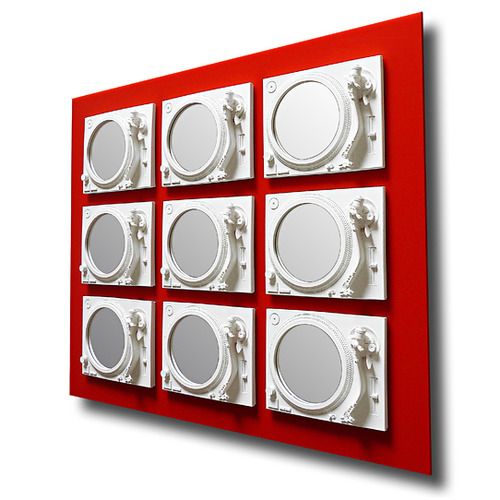 Seduce - Turntable Mirror Wall Sculpture - white/red