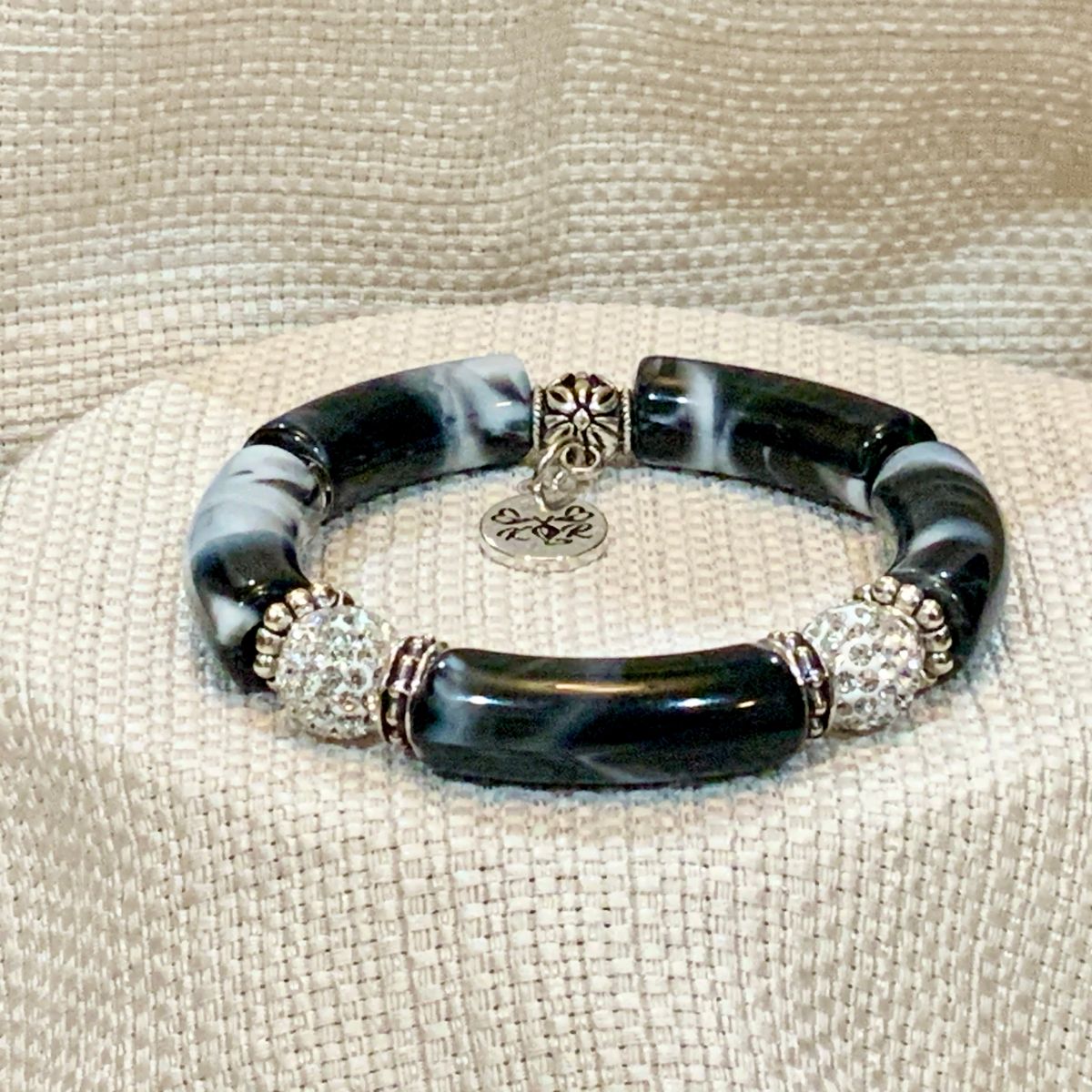 Midnight Illusion Bracelet – Everyday Elevated Luxe Collection