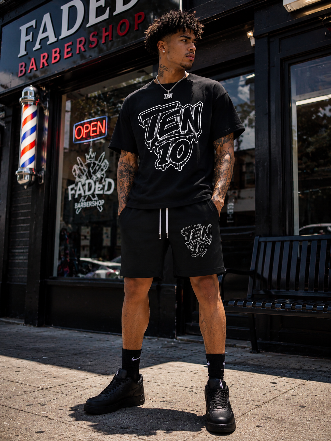 TEN Blk/Wht Short Set