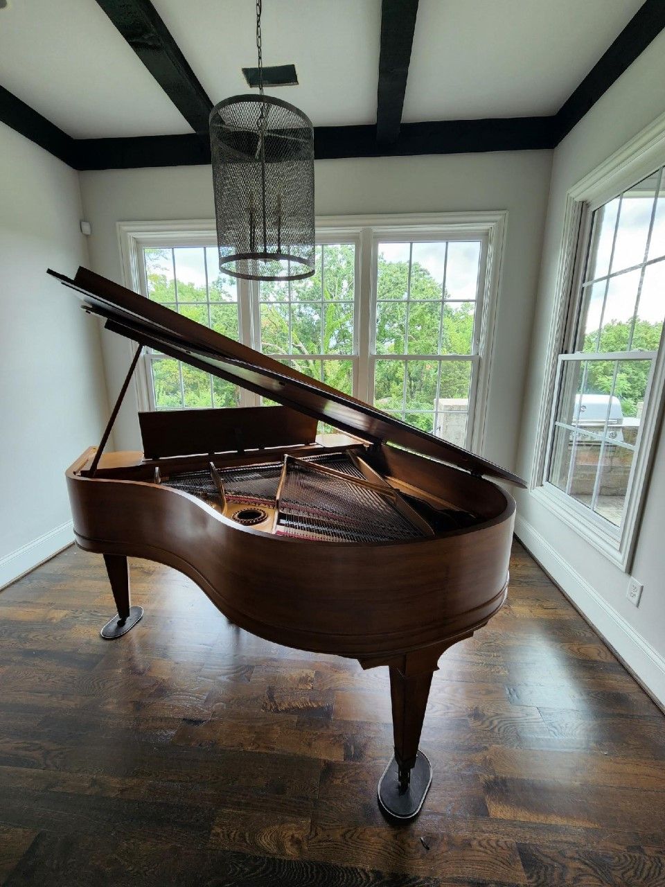 Grand Piano Pickup Fee