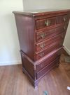 Chest of drawers
