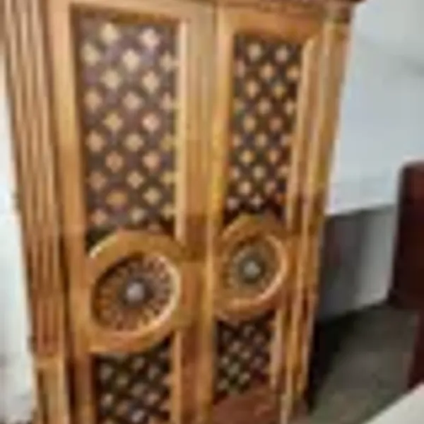 Large Drexel Cabinet Solid Oak.
