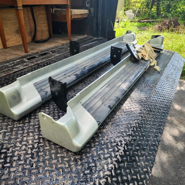 1996 -2002 Toyota 4 runner running boards