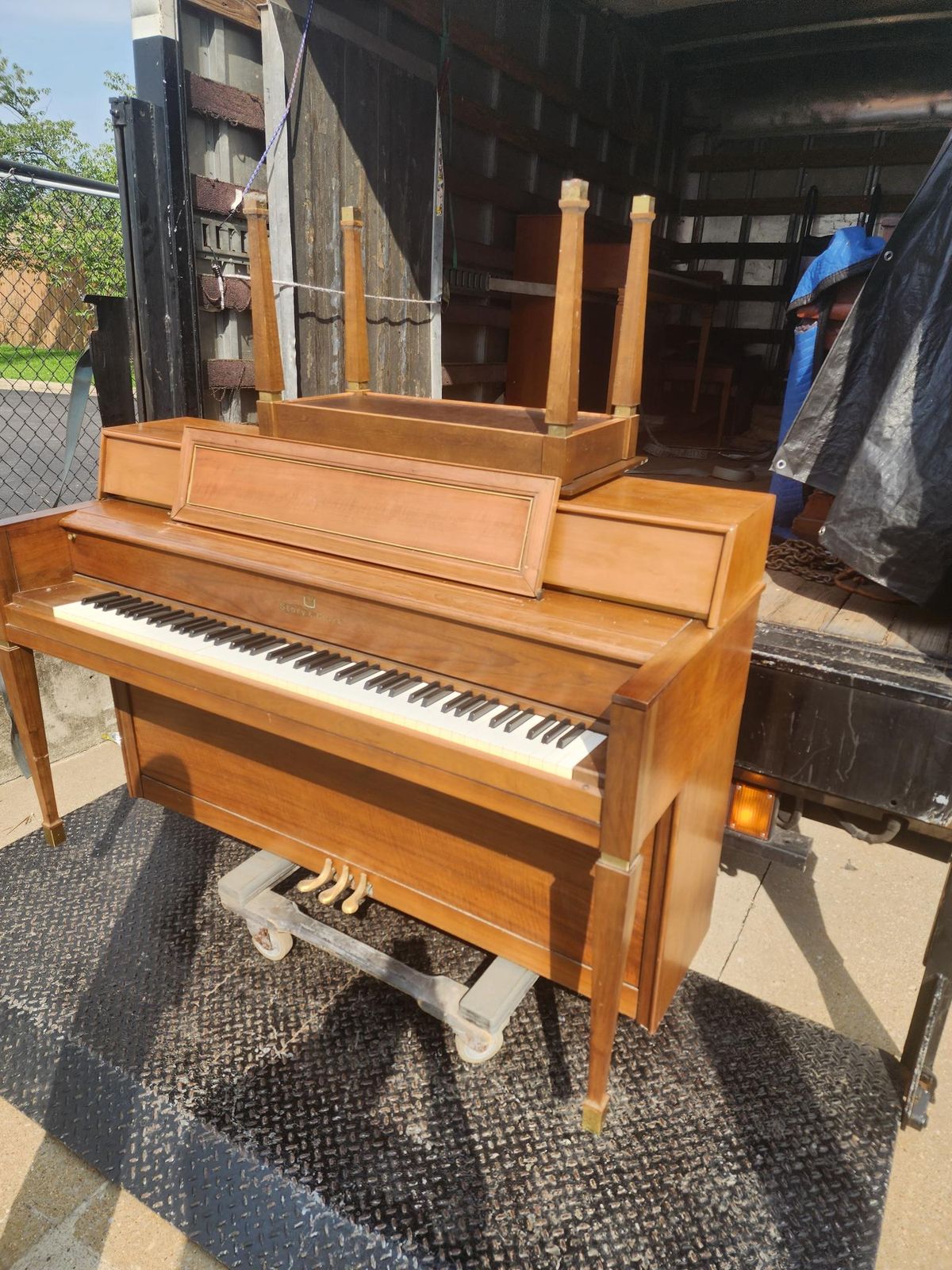 1971 Mid Century Styled Story & Clark