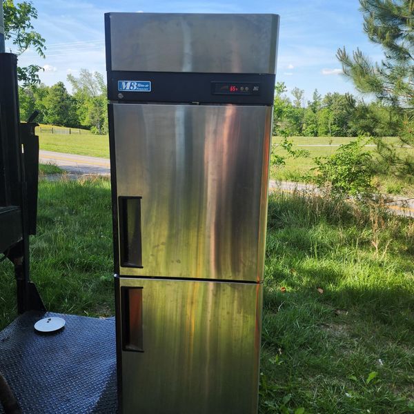 Max Turbo Air Upright Freezer