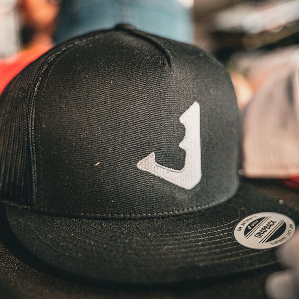 Logo Hat