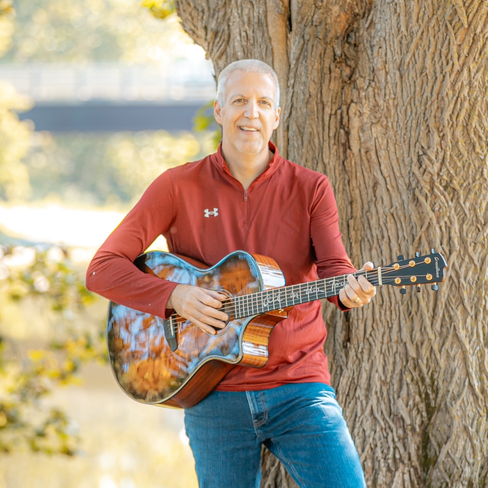 Mike Lucey with Breedlove Acoustic by Tree
