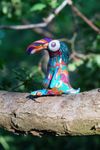 Parrot/ tucan sculpture