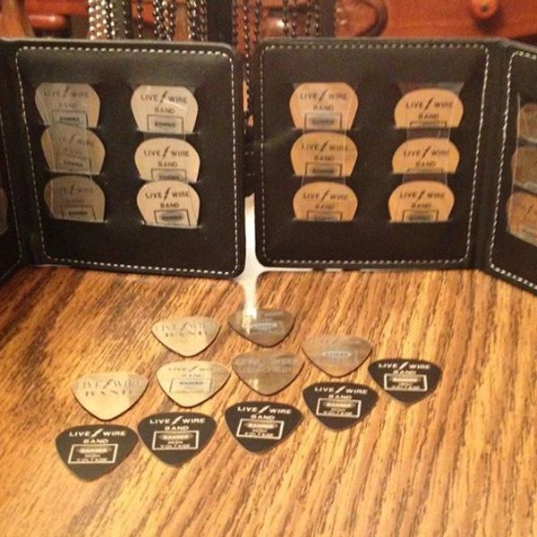 Live Wire Wallet Custom Band Guitar Pics
