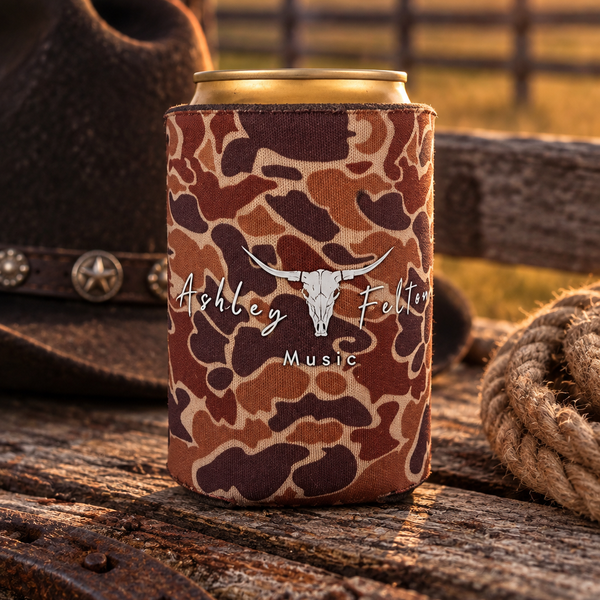 Ashley Felton Camo w/ white Koozie