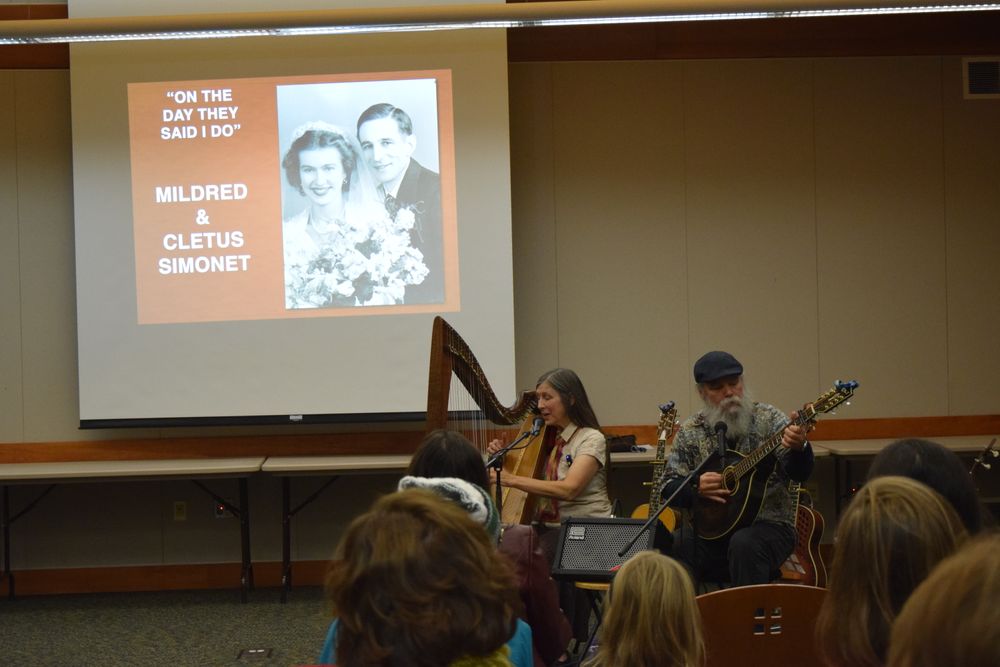 Curtis & Loretta onstage at Grand Rapids Library, MN