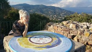MJ on San Peyre mountain