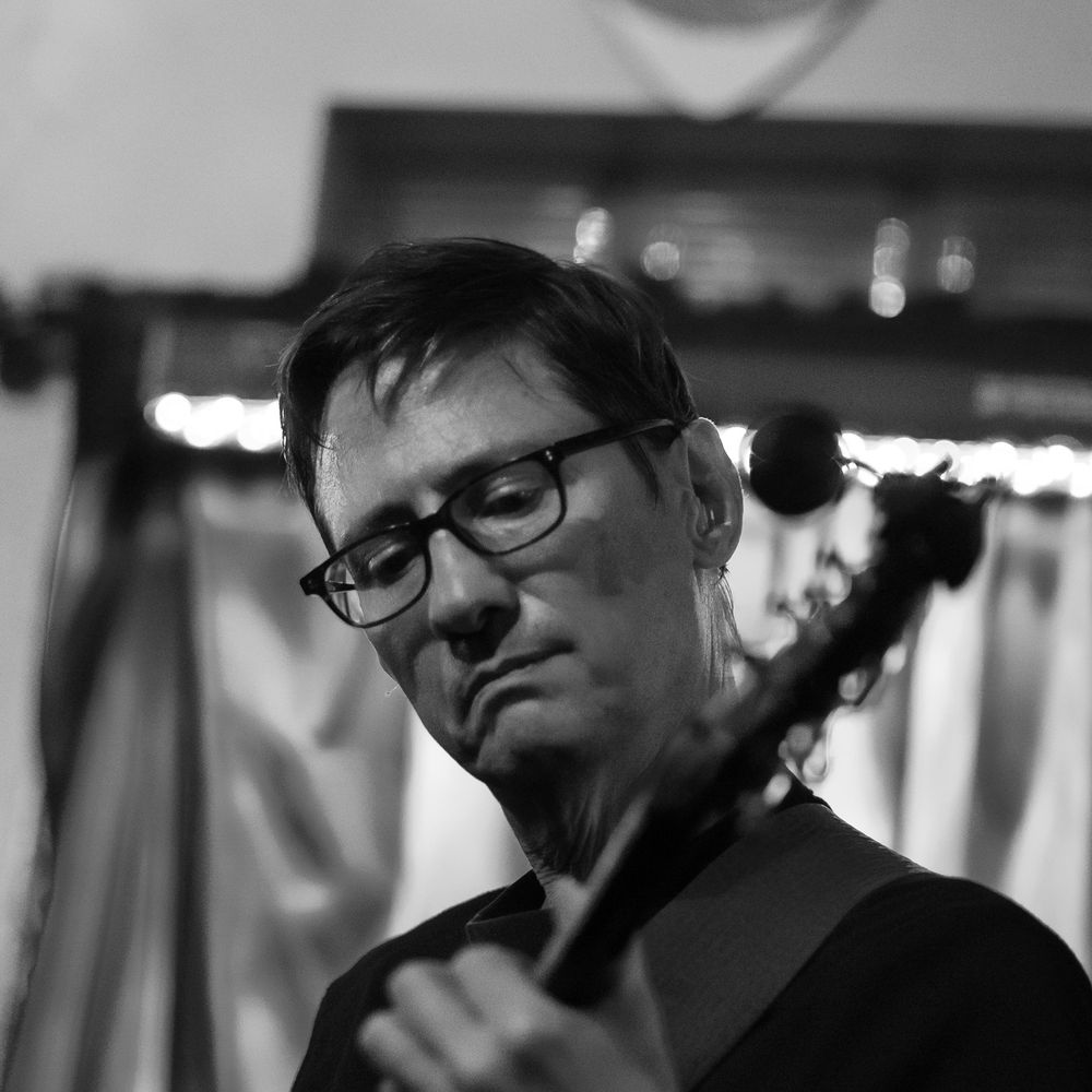 Ken Krzywicki, Guitar
