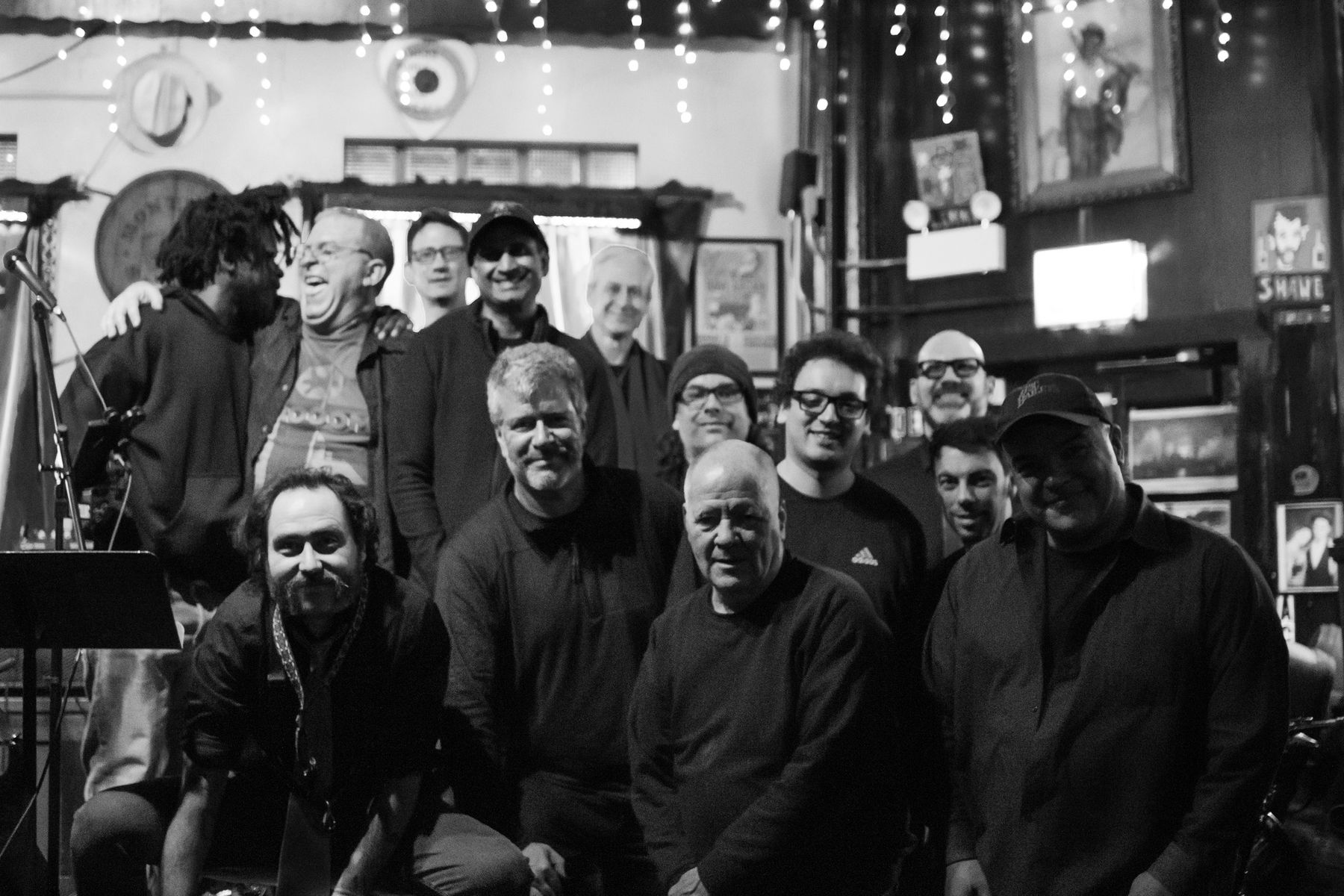 Indiscipline group photo from the band's current website