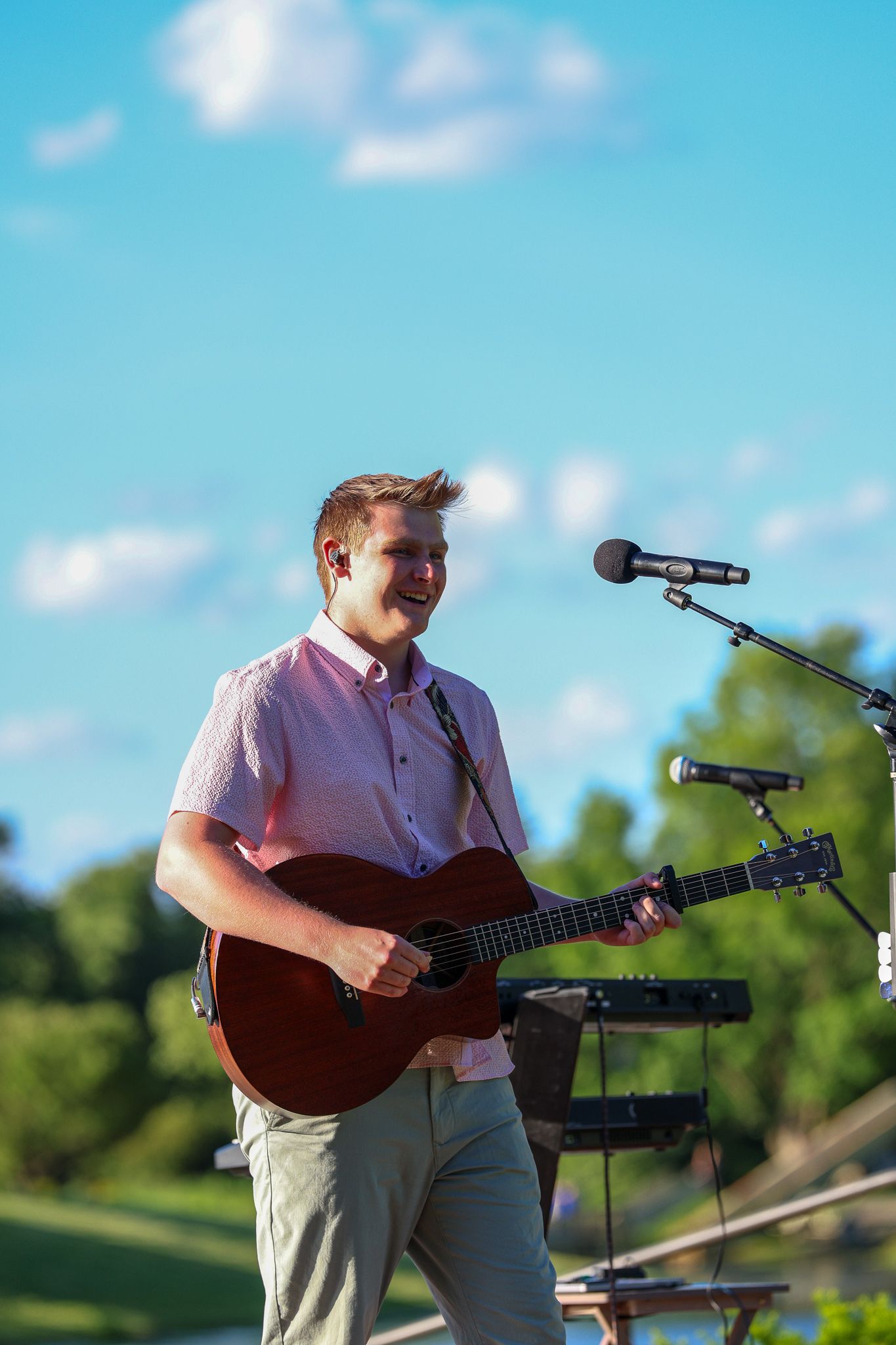 Liam Sheridan performing