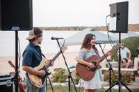 Frankie and Viv at Ledgestone Vineyards