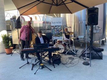 Haywire Winery. Trevor Salloum Jazz Trio. 2023
(Neville Bowman, Stefan Bienz, Trevor Salloum)
