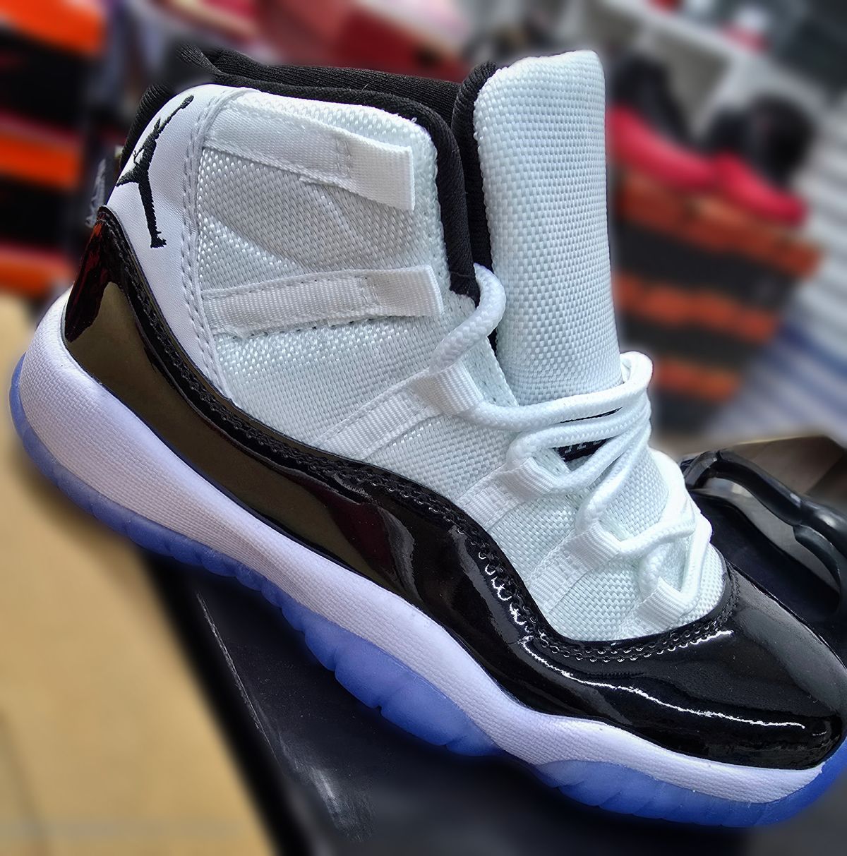 Jordan 11