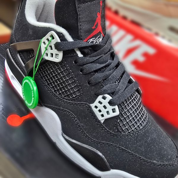 Jordan 4