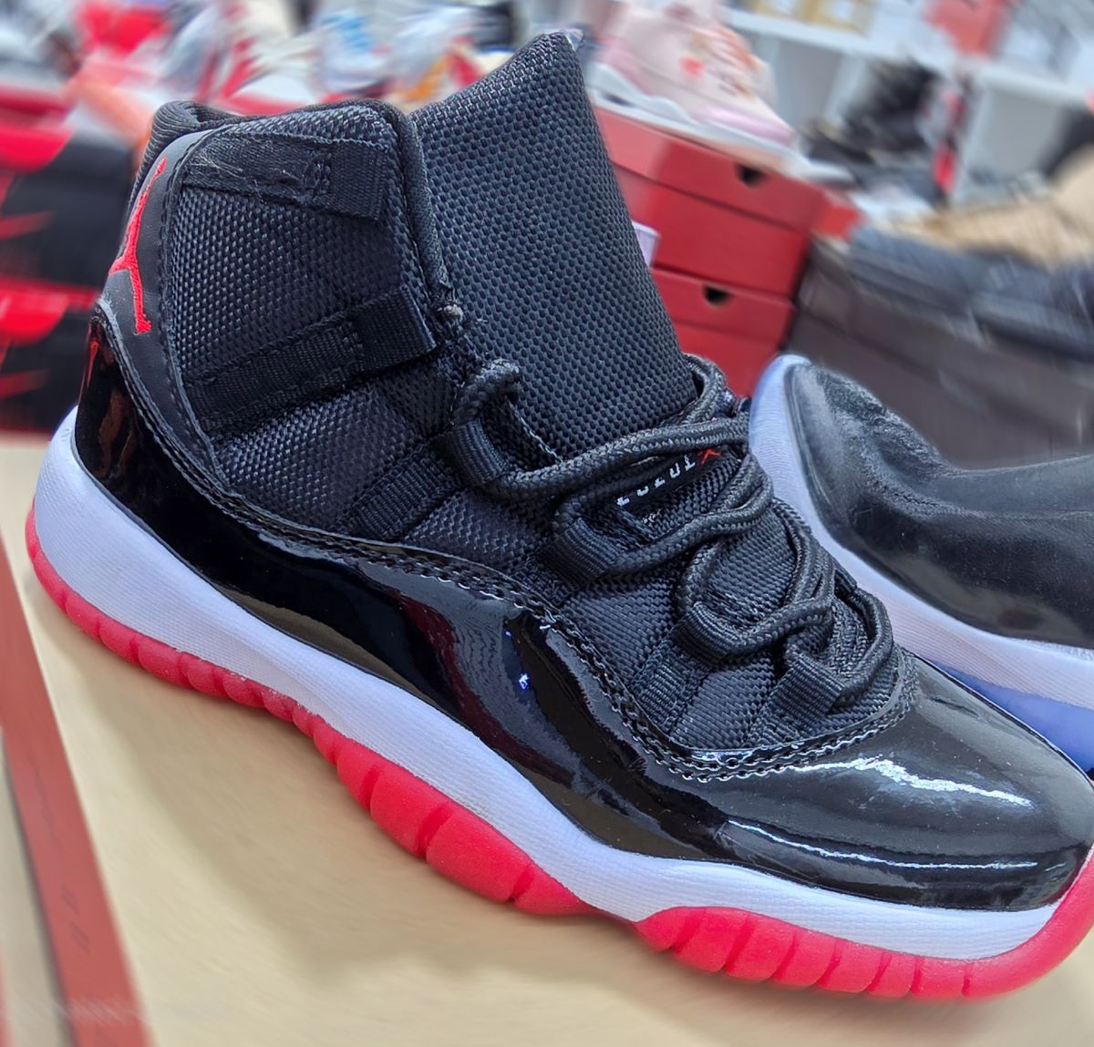 Jordan 11 Bred