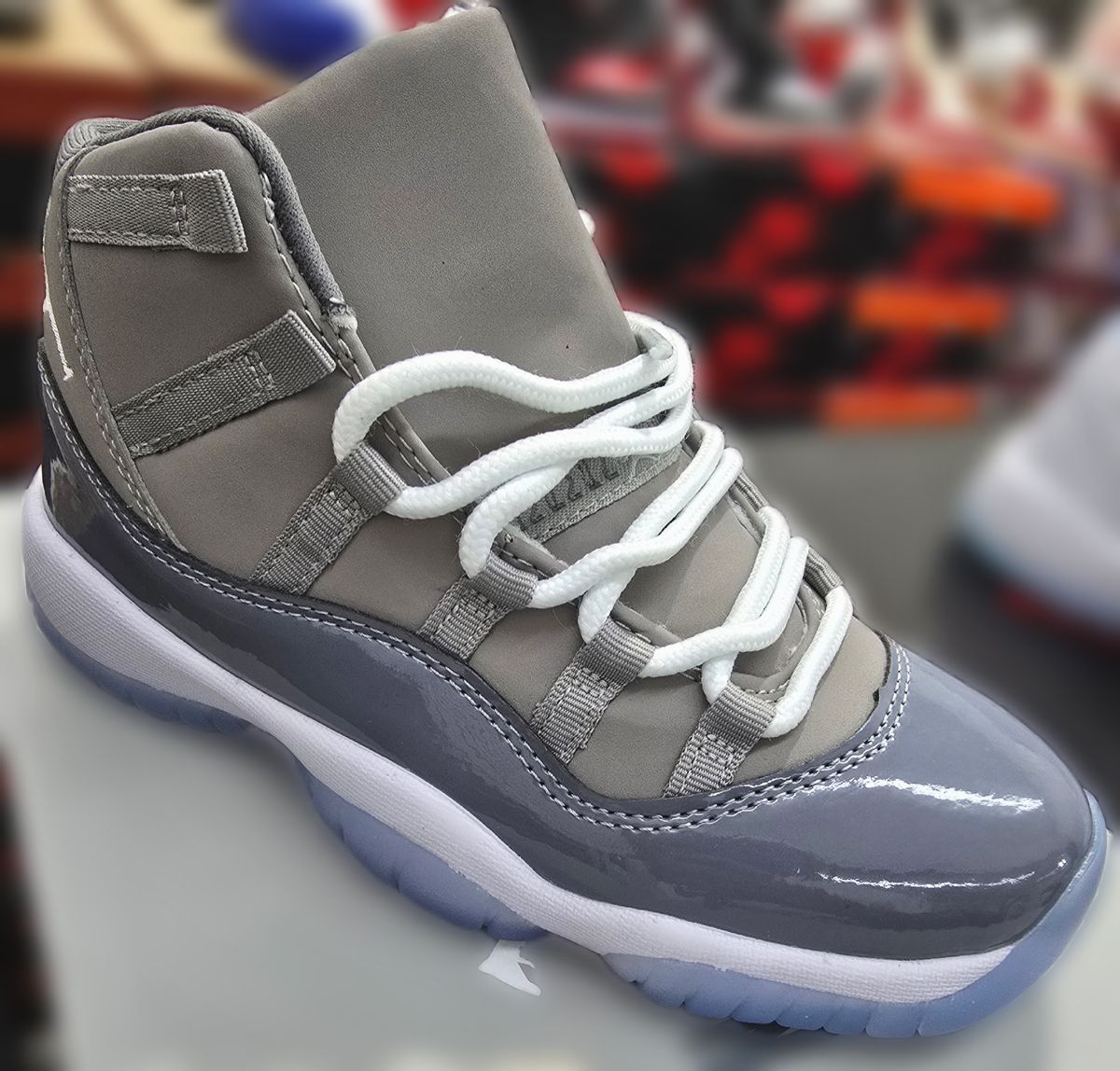 Jordan 11 Cool grey