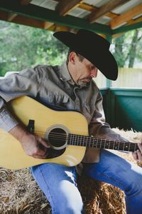 Singer Songwriter ROUNDup:  a benefit for beloved Asheville